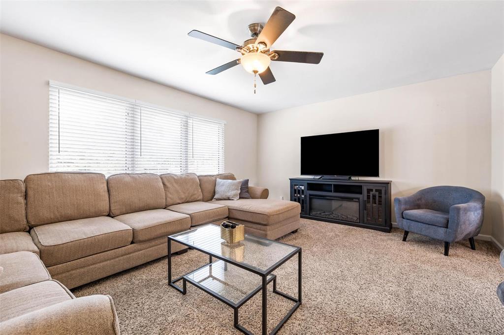 3112 Mockingbird Drive