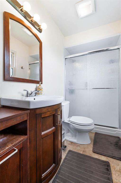 3112 Mockingbird Drive