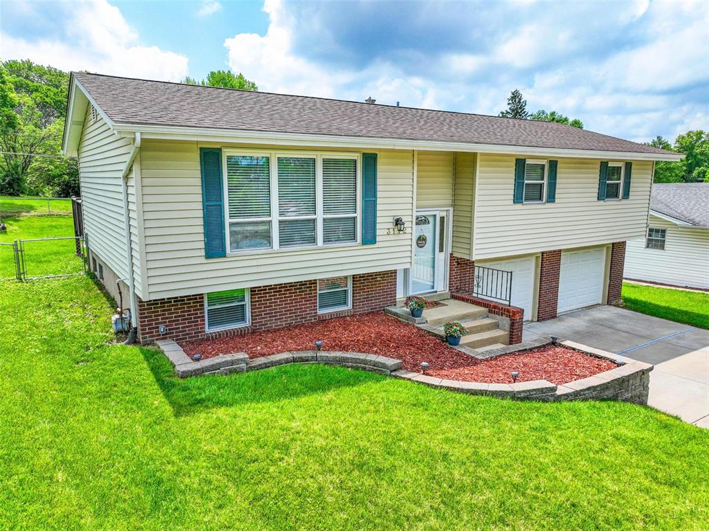 3112 Mockingbird Drive