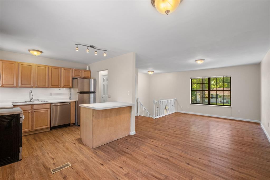 795 Crescent Woods Drive