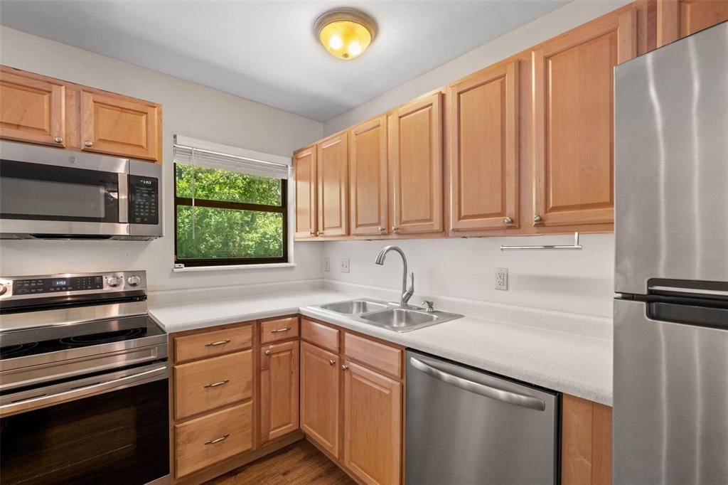 795 Crescent Woods Drive