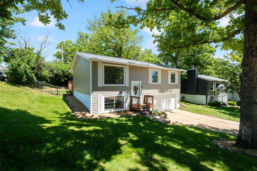 795 Crescent Woods Drive