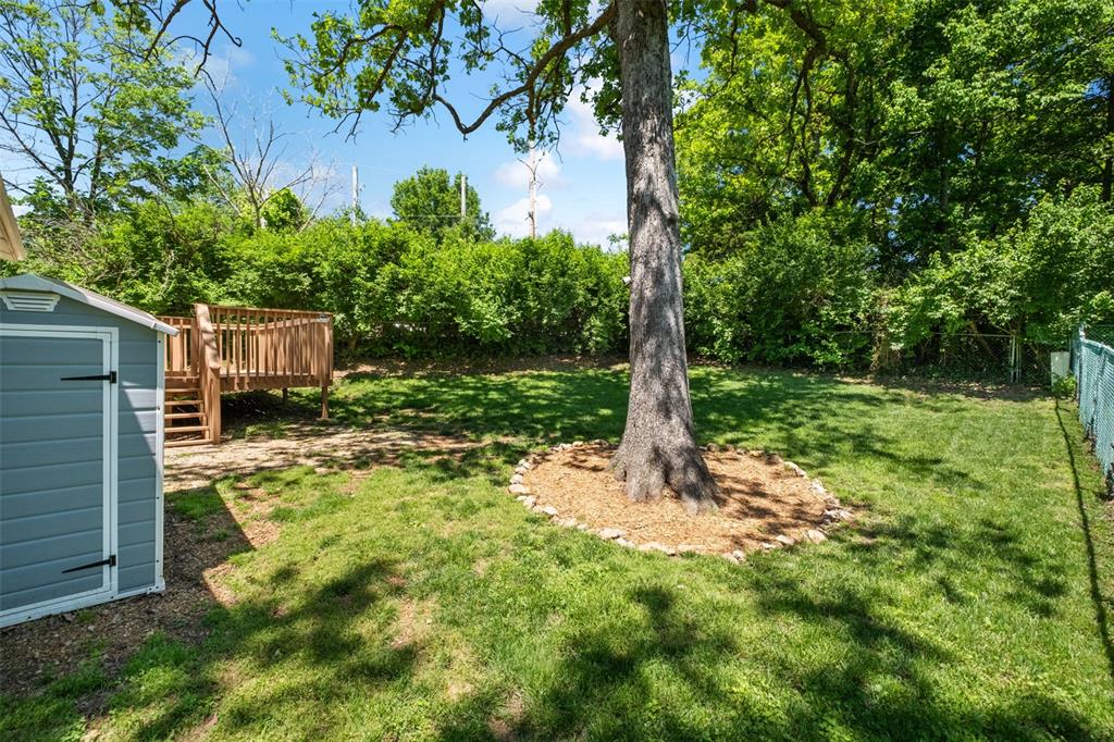 795 Crescent Woods Drive