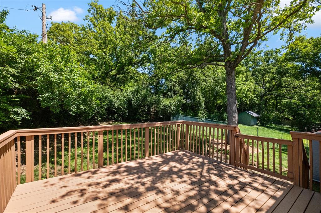 795 Crescent Woods Drive