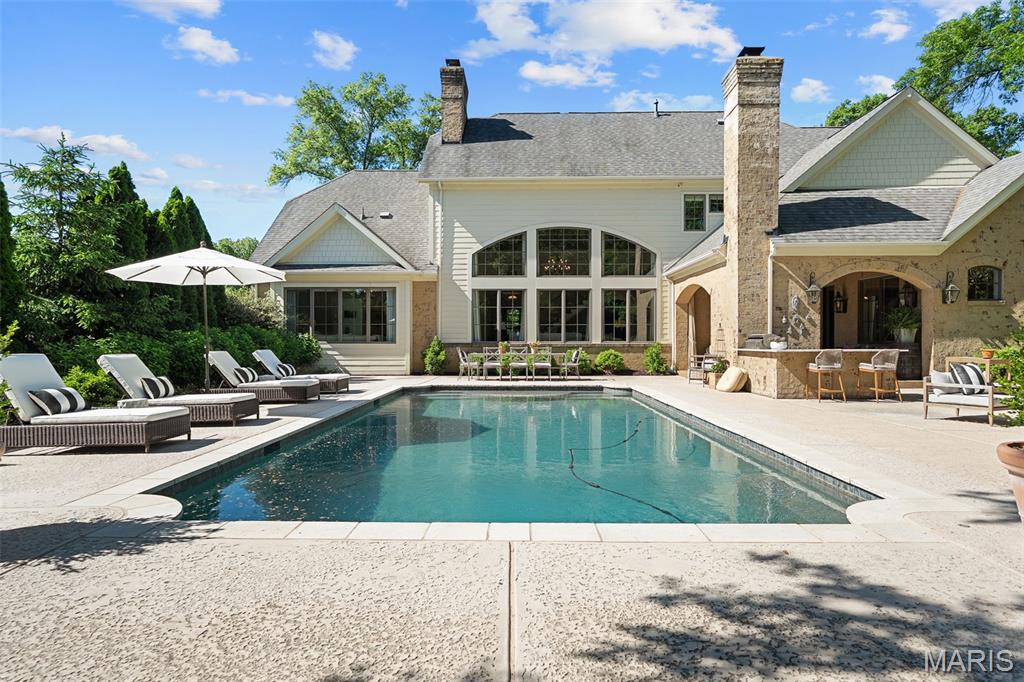 611 Hickory Lane