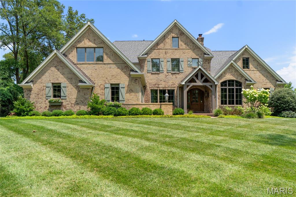 611 Hickory Lane