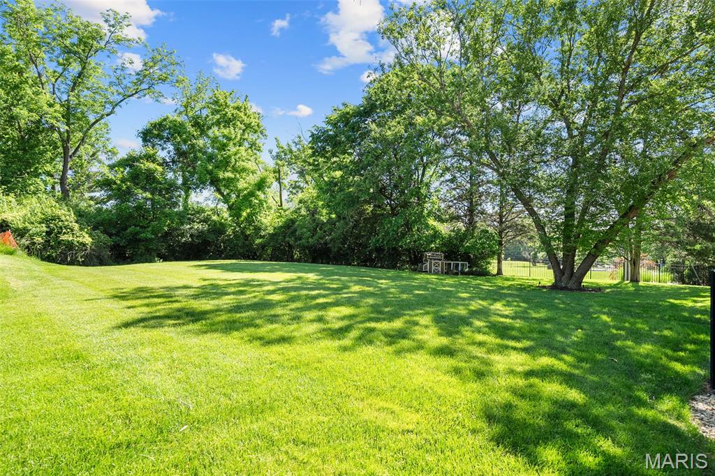 611 Hickory Lane