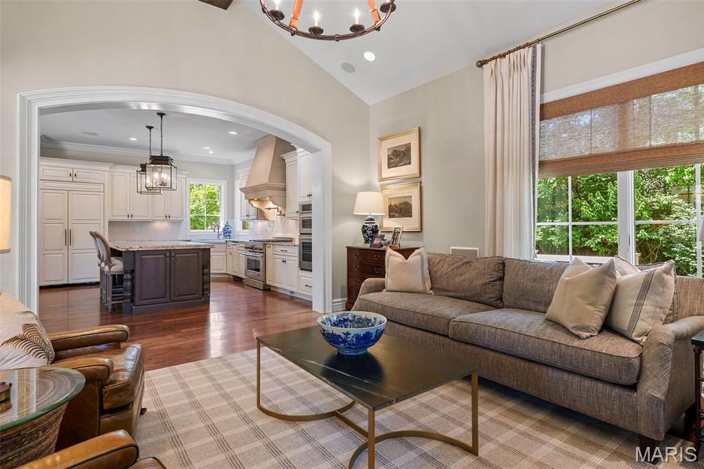 611 Hickory Lane
