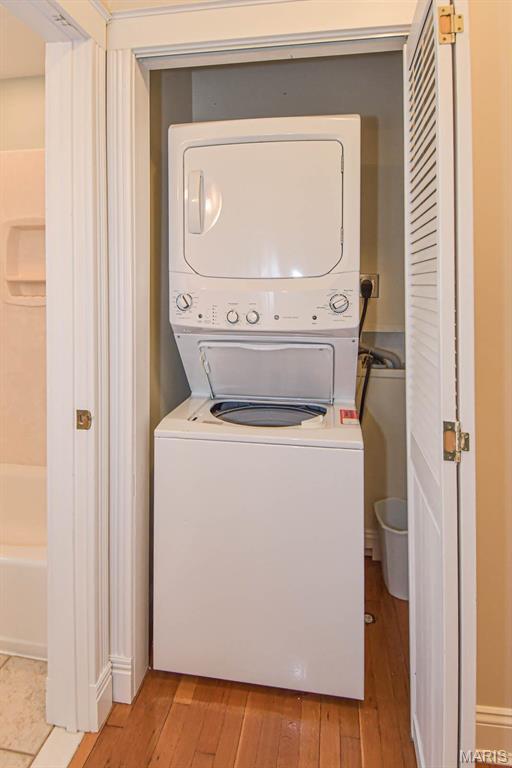 382 N Taylor Unit: 1W
