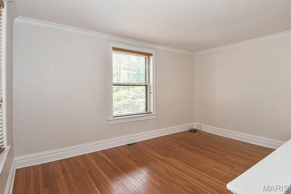 382 N Taylor Unit: 1W