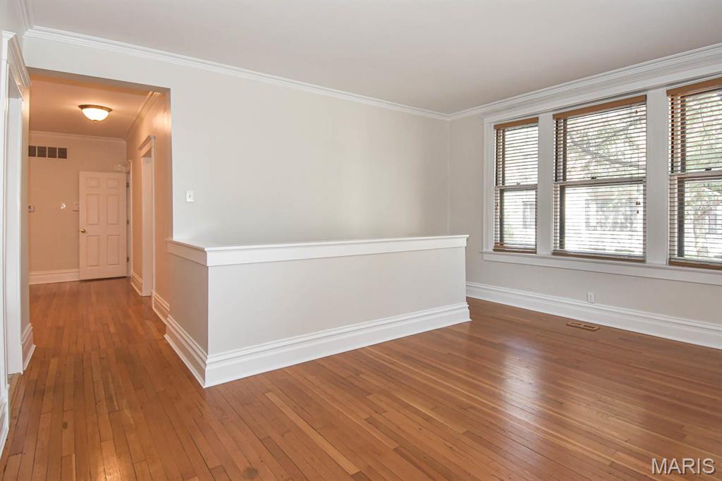 382 N Taylor Unit: 1W