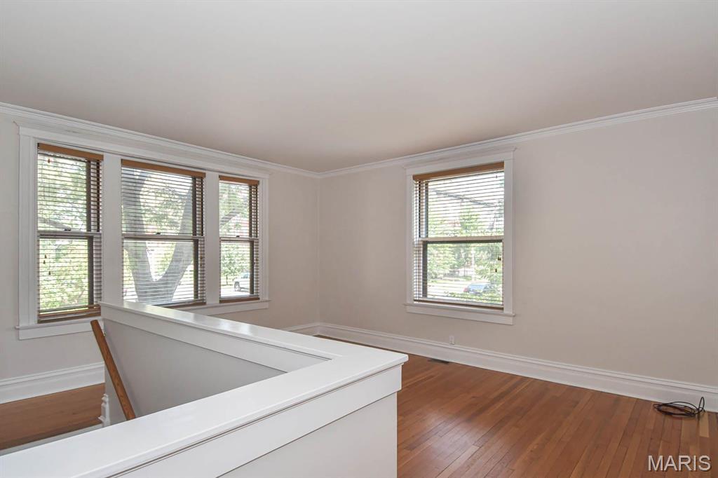 382 N Taylor Unit: 1W