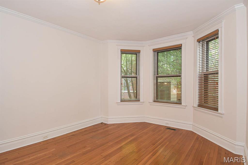 382 N Taylor Unit: 1W