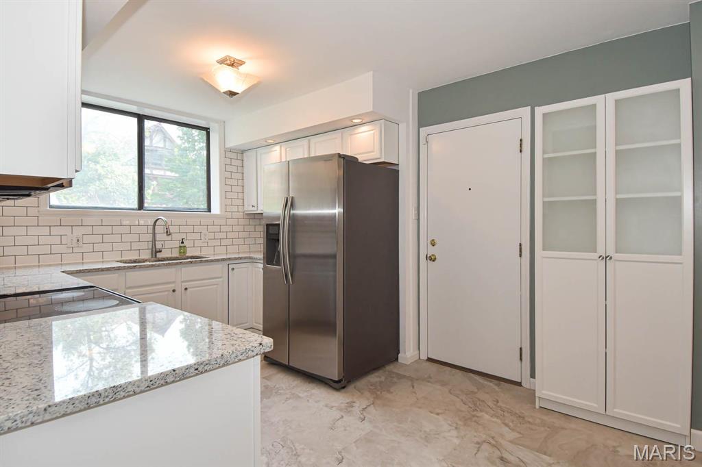 382 N Taylor Unit: 1W