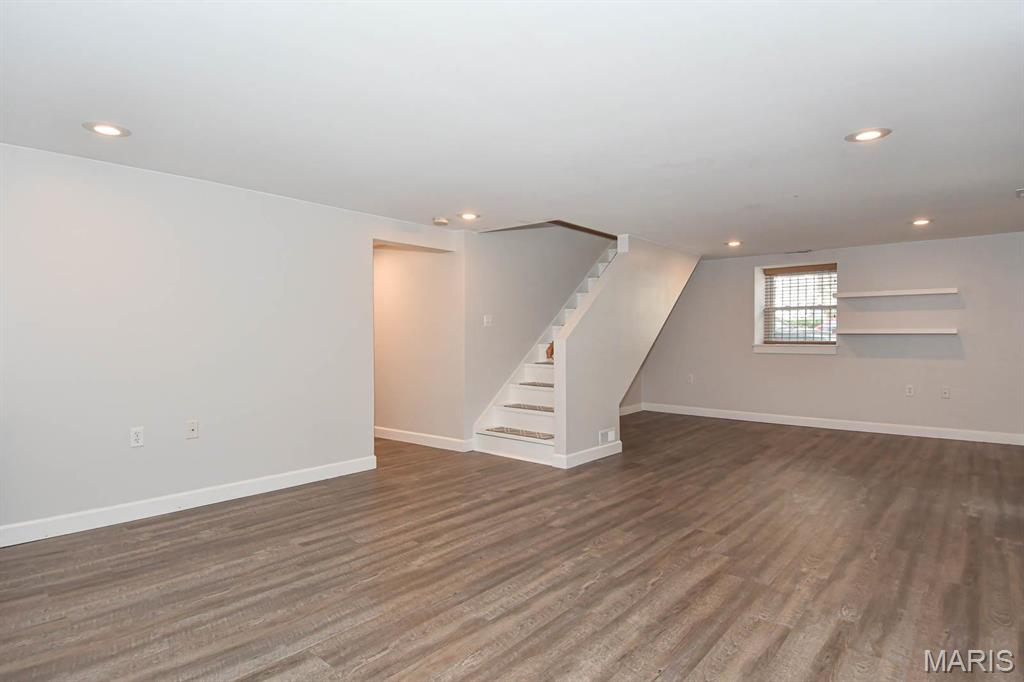 382 N Taylor Unit: 1W