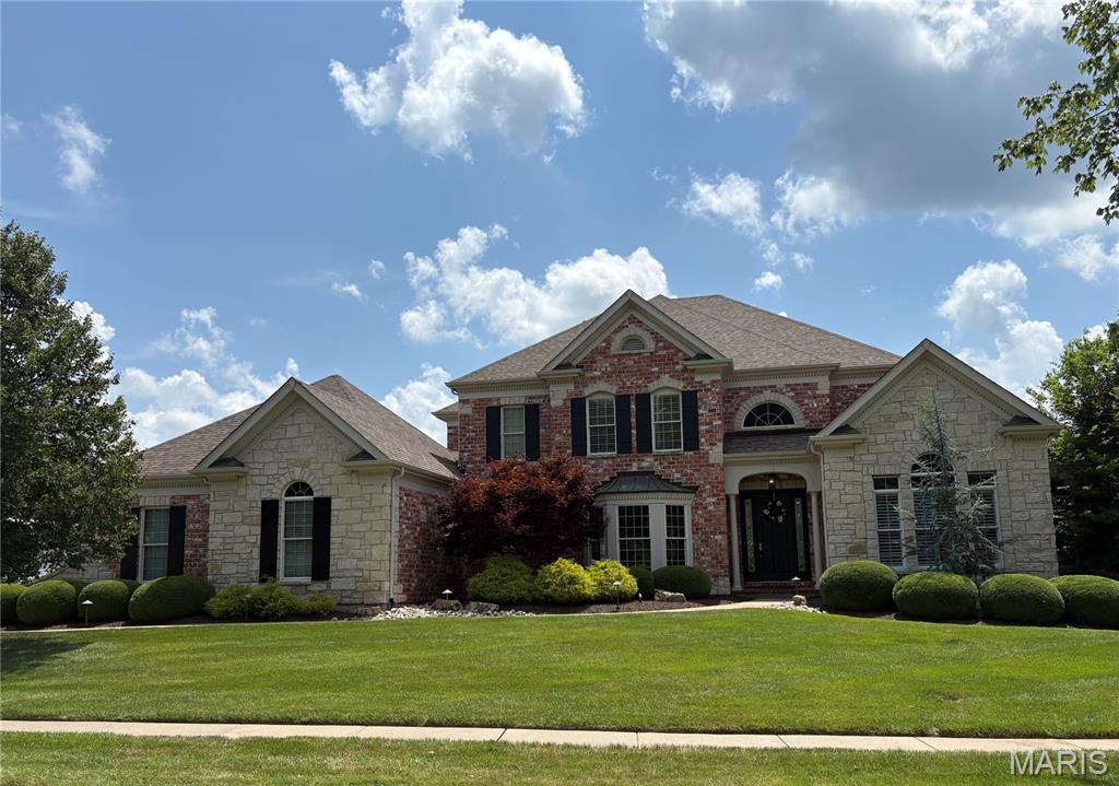 1126 Greystone Manor Parkway