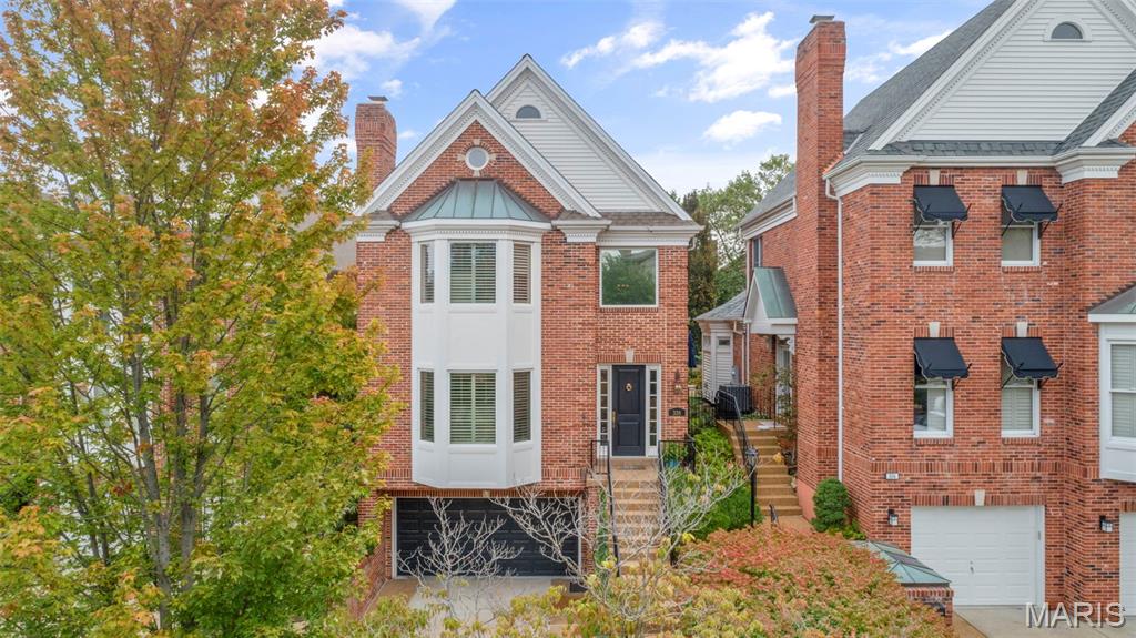 338 N Meramec Avenue