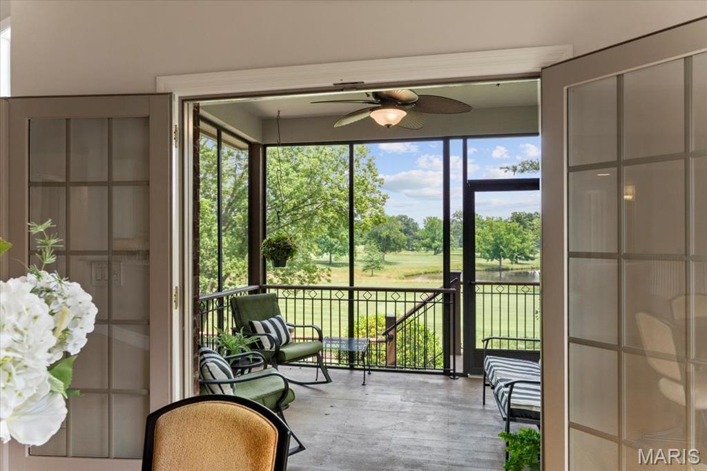 324 Meadowbrook Country Club Estate