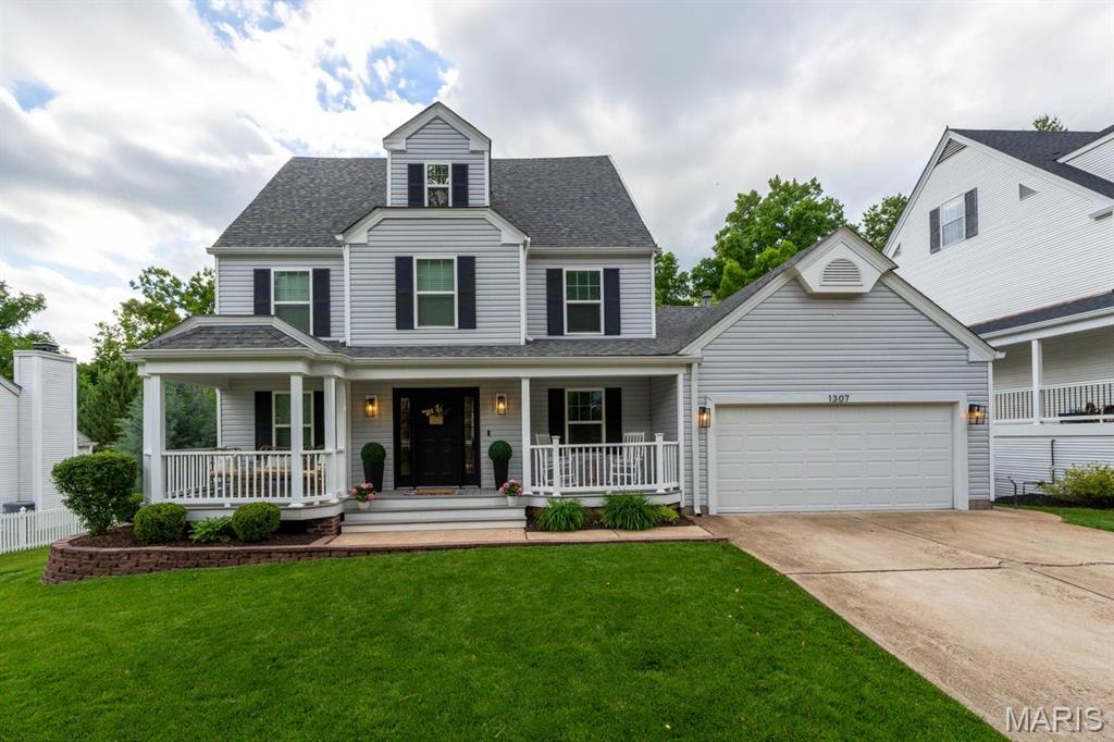 1307 Red Oak Plantation Drive