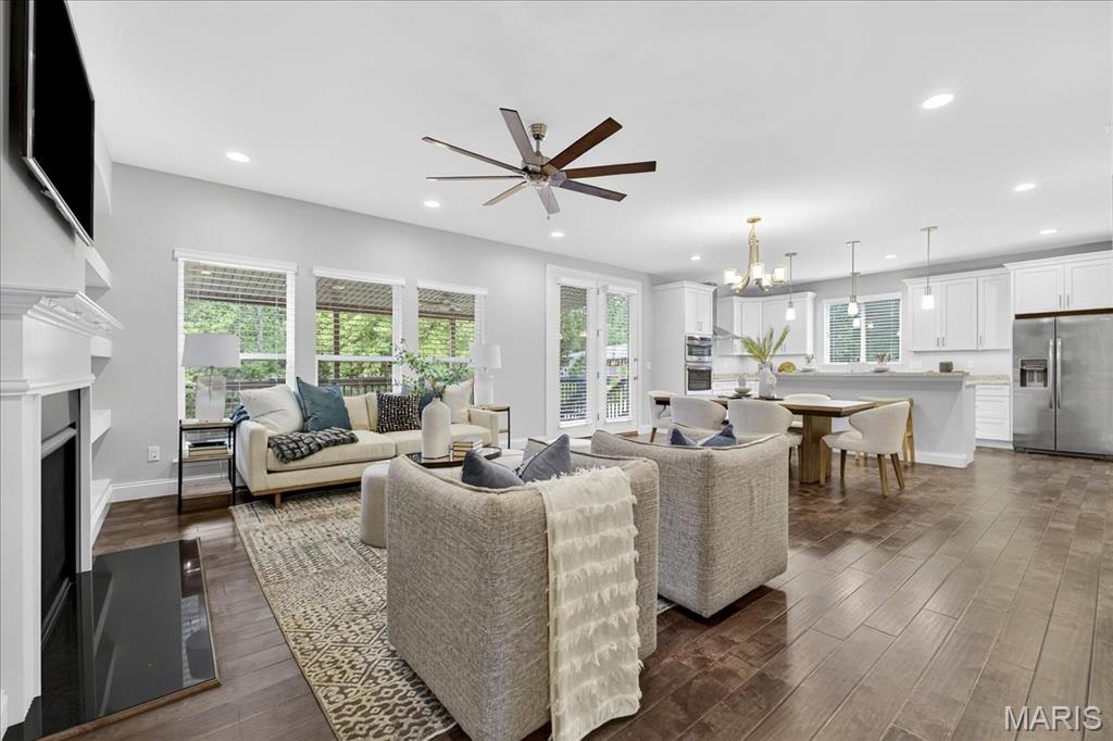 6200 Deer Hollow Court