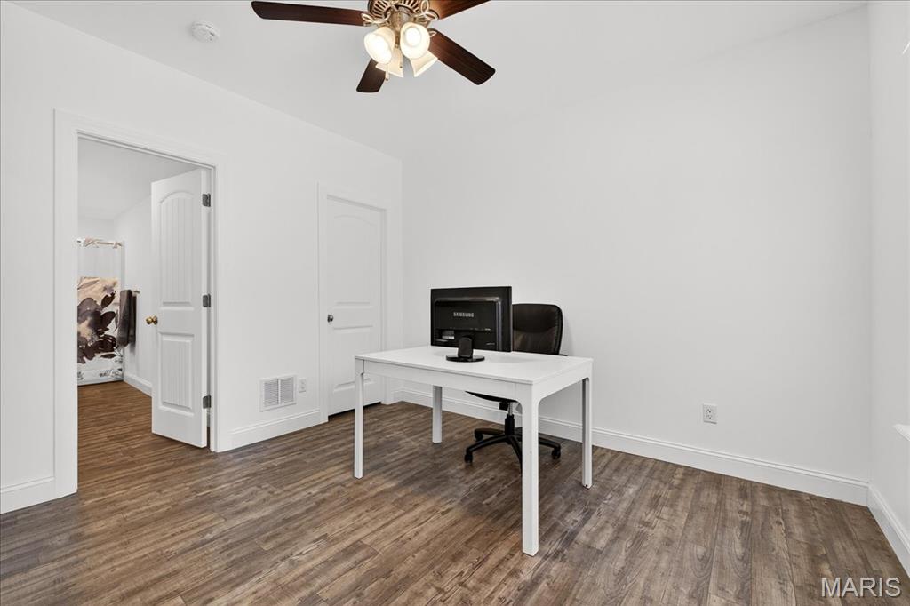 6200 Deer Hollow Court