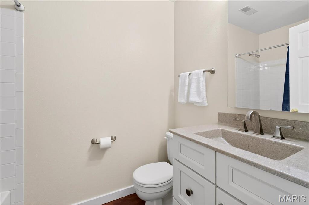 6210 Deer Hollow Court