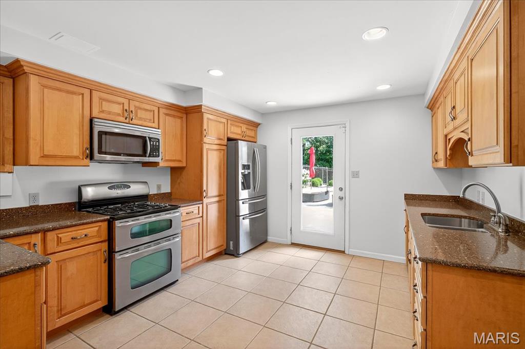 6210 Deer Hollow Court