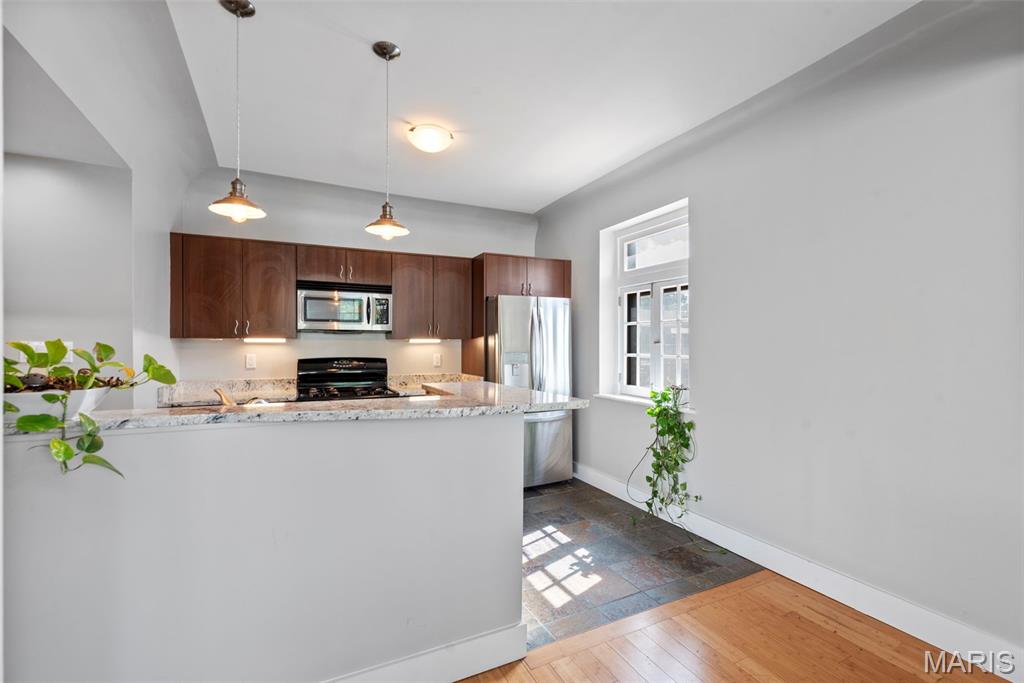 603 Westgate Avenue Unit: 603E