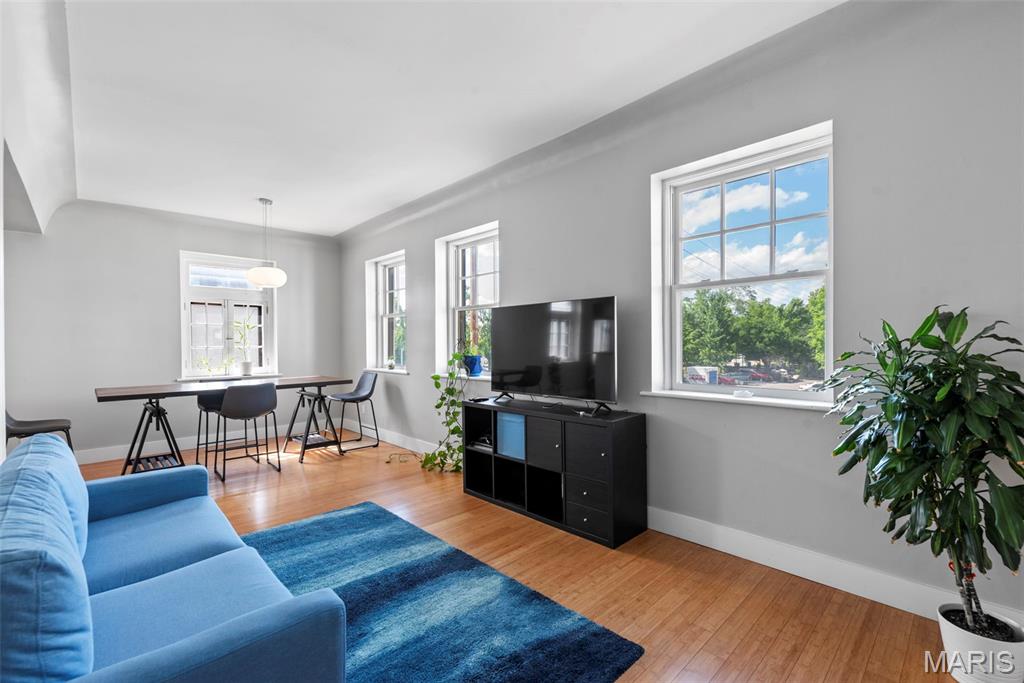 603 Westgate Avenue Unit: 603E