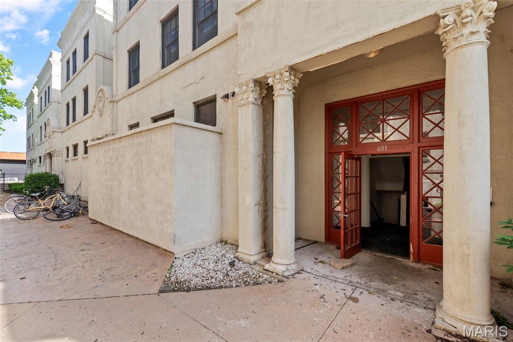 603 Westgate Avenue Unit: 603E