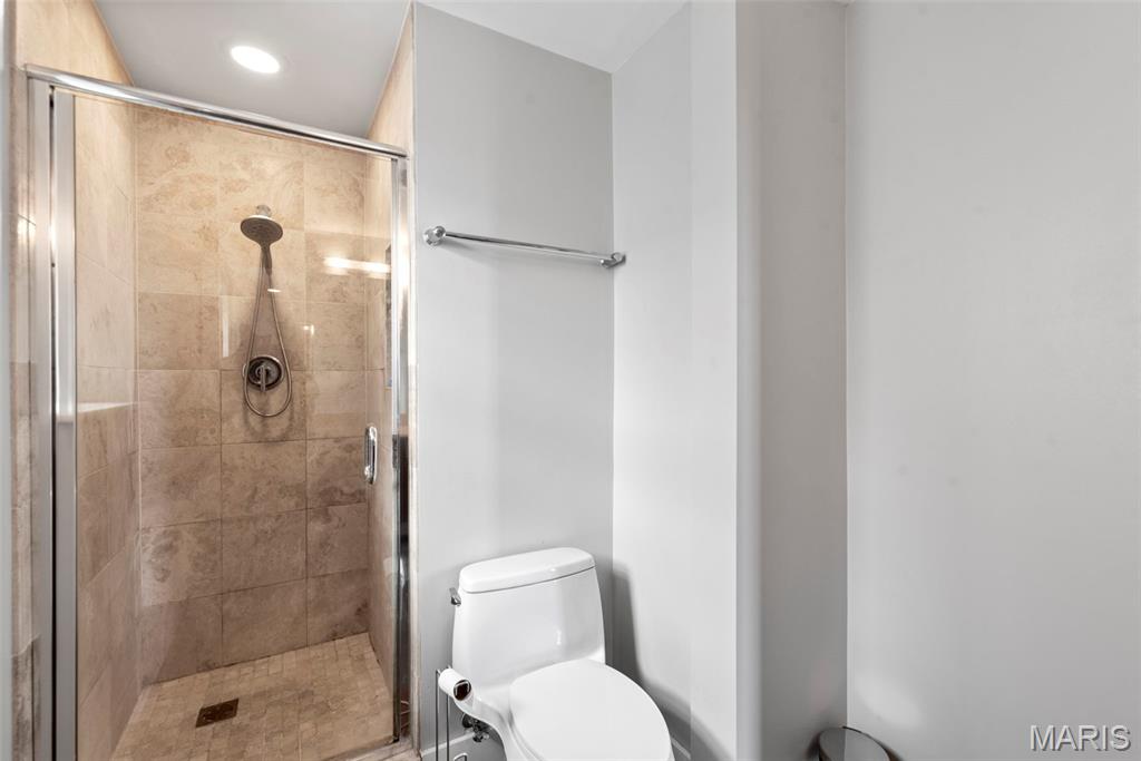 603 Westgate Avenue Unit: 603E