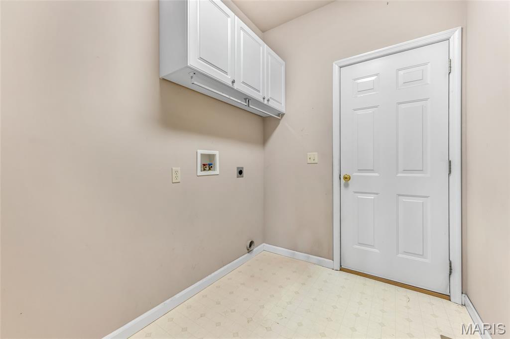 844 Waterford Villas Drive