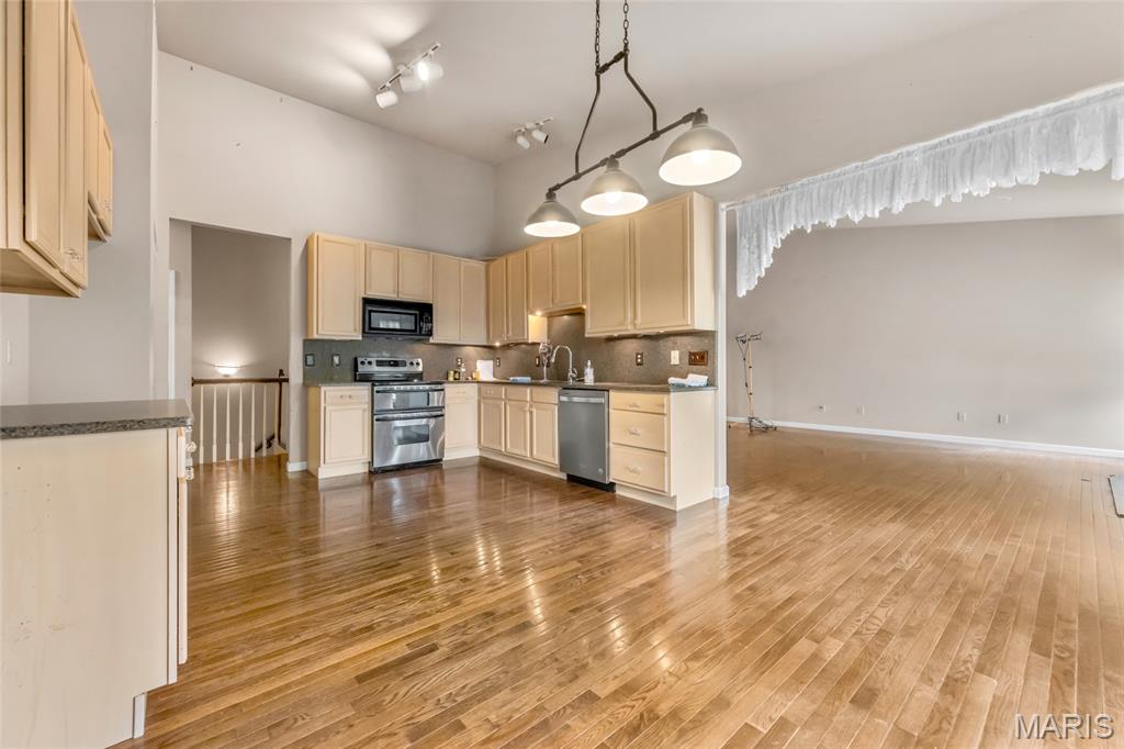 844 Waterford Villas Drive