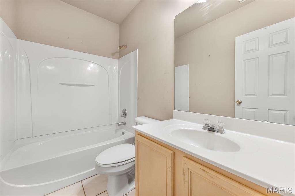 844 Waterford Villas Drive