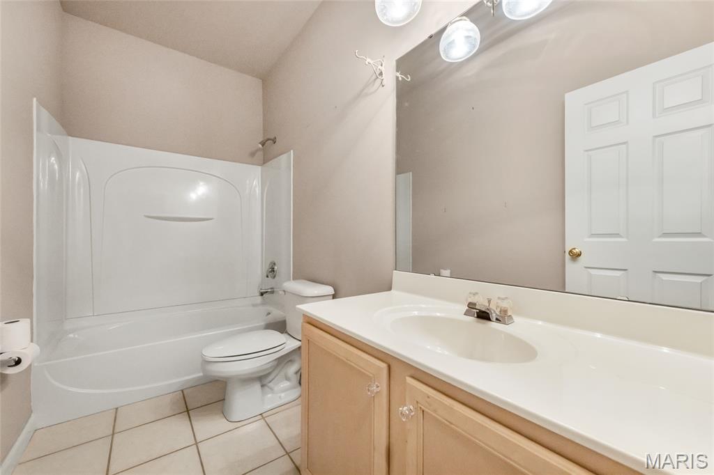 844 Waterford Villas Drive