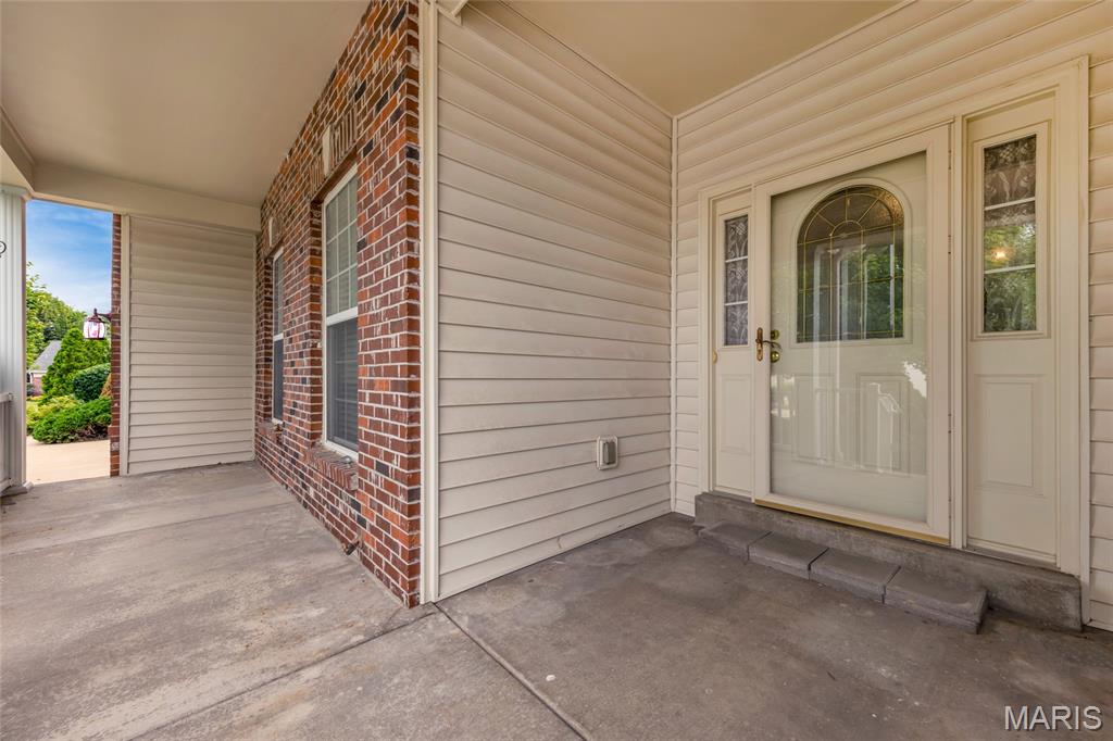 844 Waterford Villas Drive