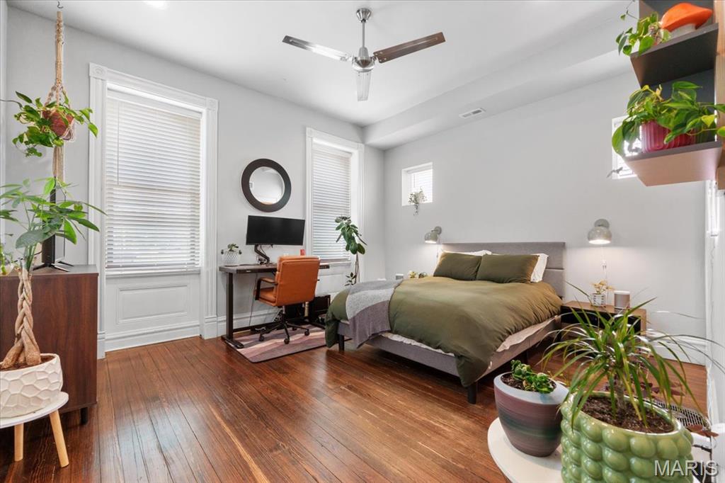 2000 Withnell Avenue