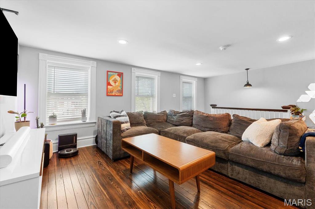 2000 Withnell Avenue