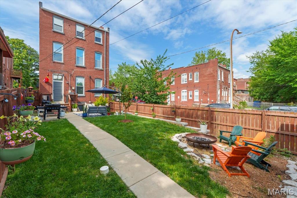 2000 Withnell Avenue