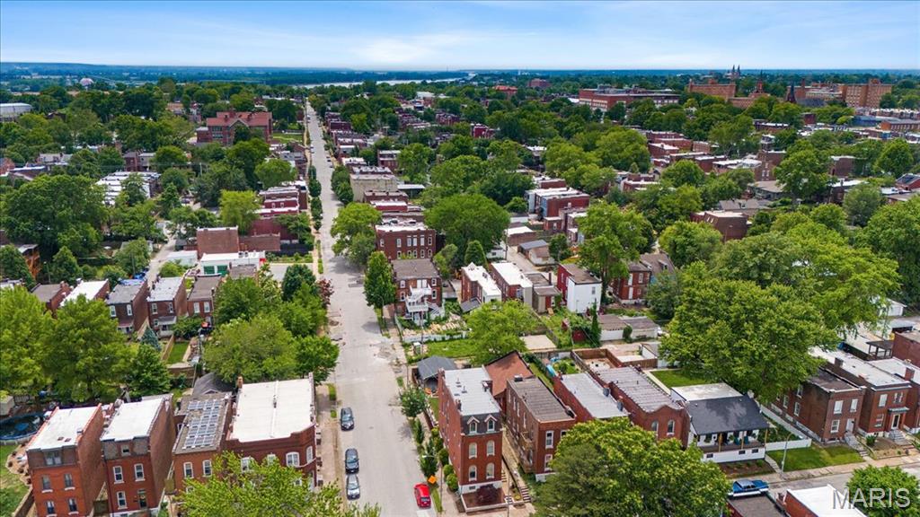 2000 Withnell Avenue