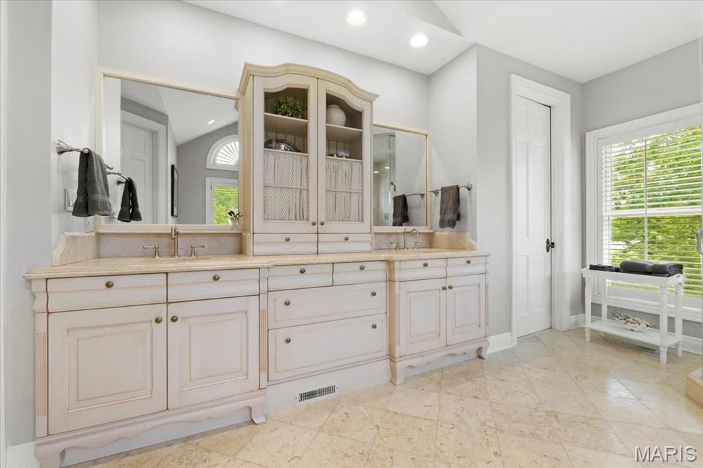 1270 Cedars Valley Road