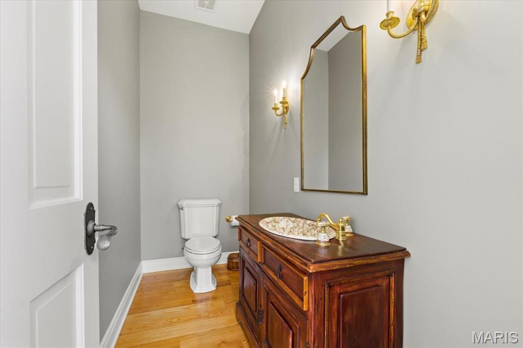 1270 Cedars Valley Road