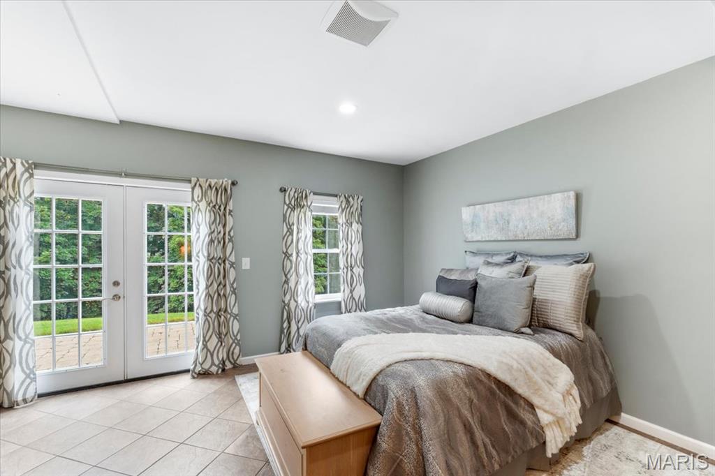 350 Palisades Ridge Court