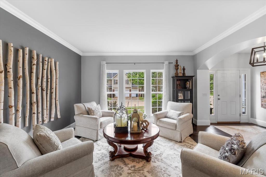 350 Palisades Ridge Court