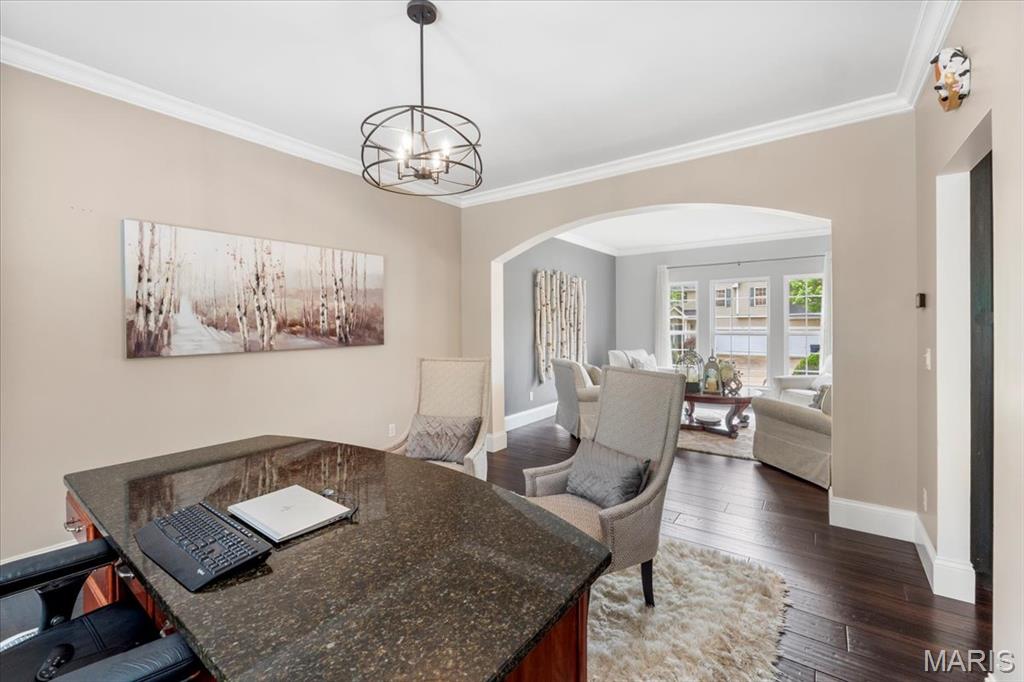 350 Palisades Ridge Court