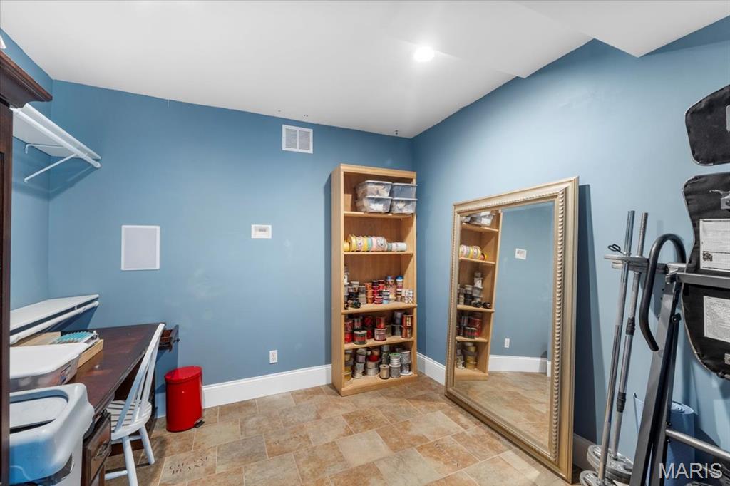 350 Palisades Ridge Court