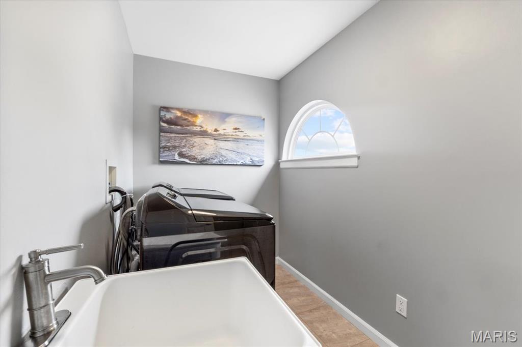 350 Palisades Ridge Court