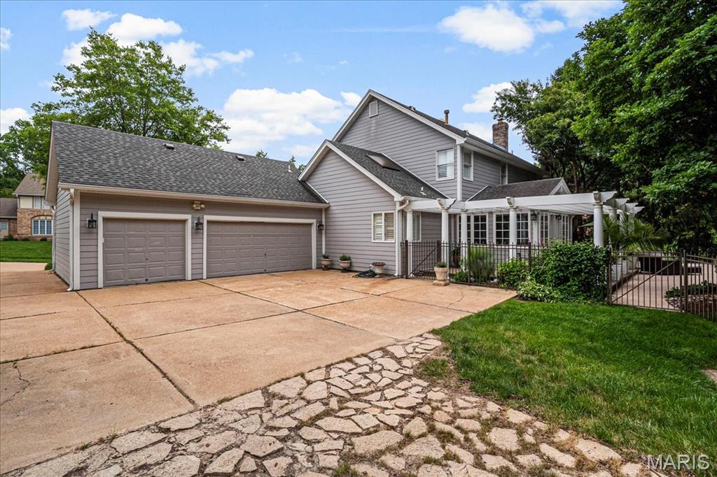 1411 Carriage Crossing Lane