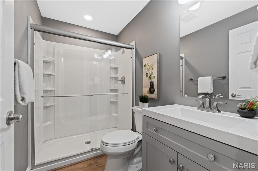 1525 Honey Locust Court