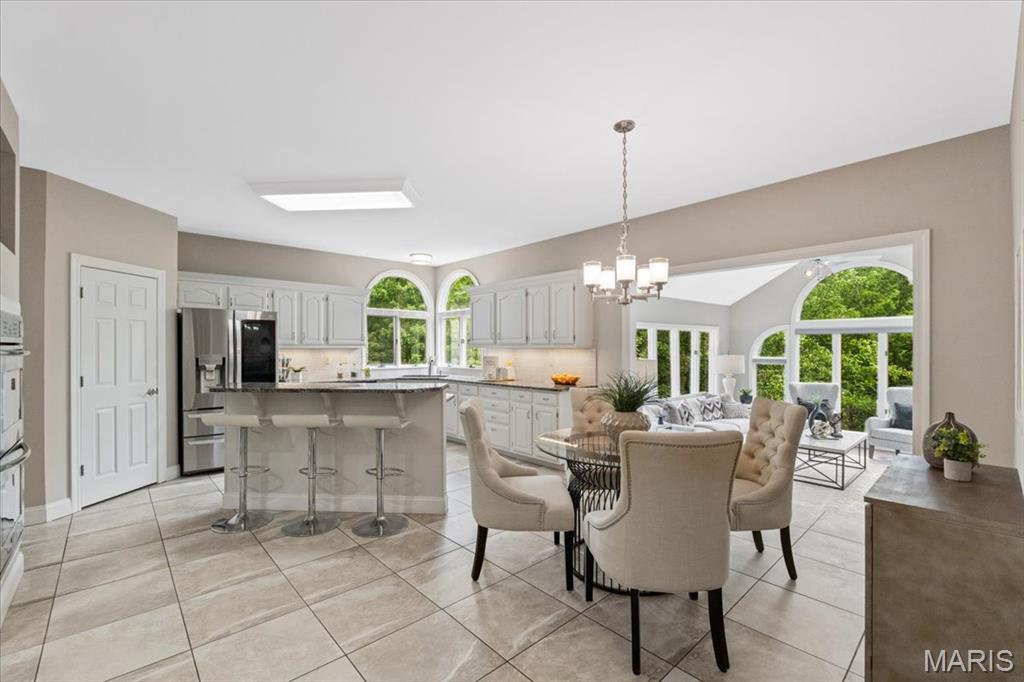 1525 Honey Locust Court